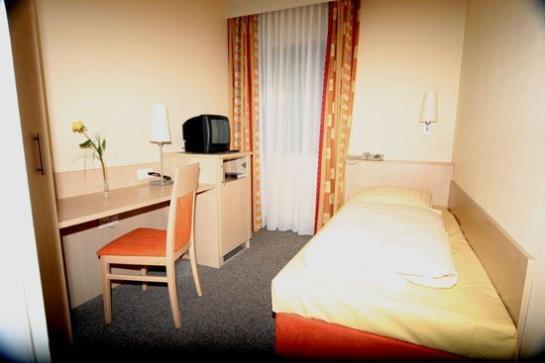 Hotel Petzengarten 4