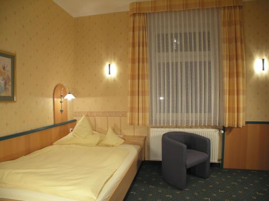 Hotel Zum Schwan 5