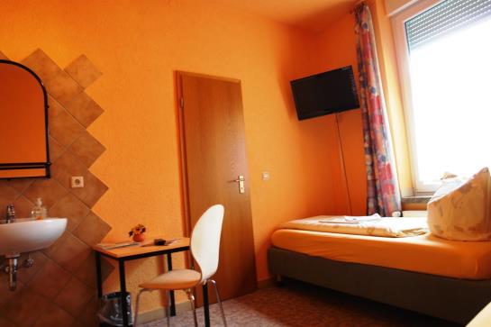 Hotel Pension Grüne Linde 12