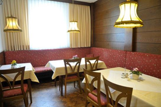 Pension Gasthof Weisses Lamm 8