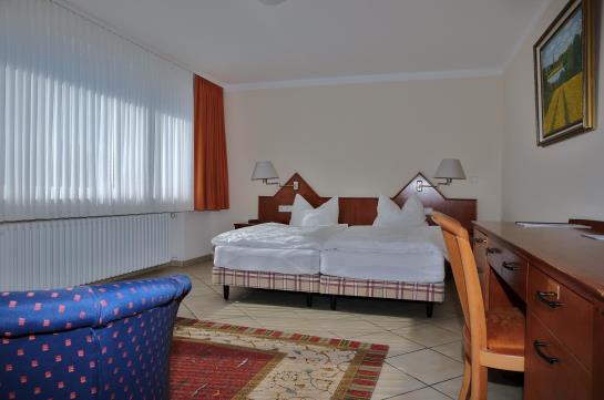 Ahrhotelrestaurant Am Rossberg 1