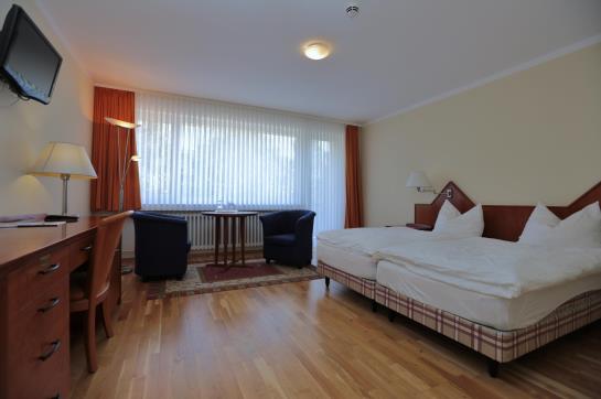 Ahrhotelrestaurant Am Rossberg 7