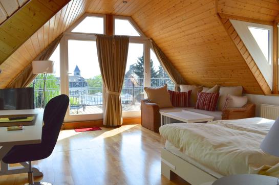 Hotel Weinhaus Hoff 5