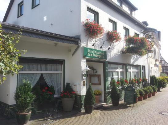 Hotel Zum Rebengarten 6