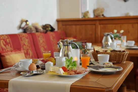 Hotel Voss Am Kurgarten 19