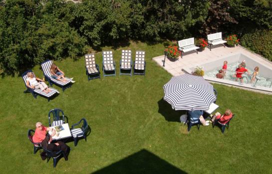 Hotel Rameil-flurschütz 3