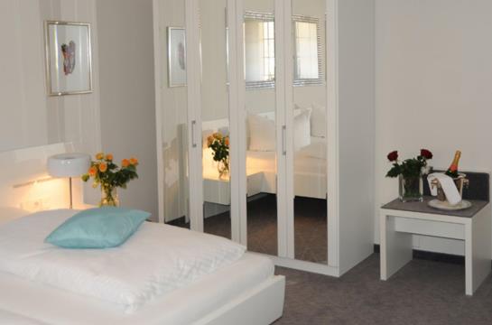 Hotel Adler Weil am Rhein