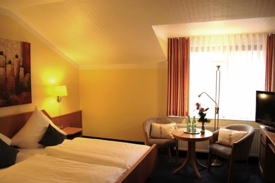 Hotel Am Berghang 11