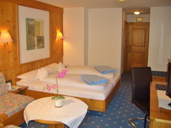 Hotel Schwarzenberg's Traube 12