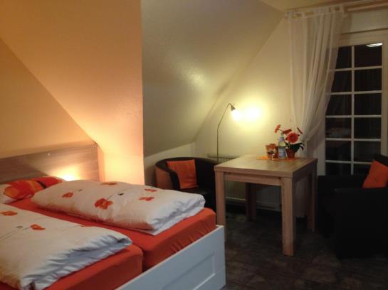 Bed & Breakfast Pension Blumen-villa 8