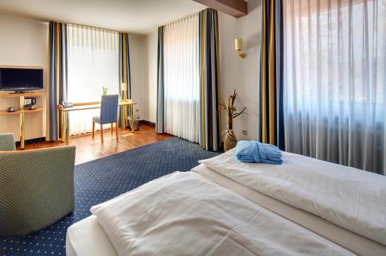 Hotel Am Stadtpark 9