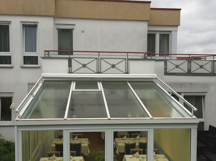 Hotel Airport Stetten 5