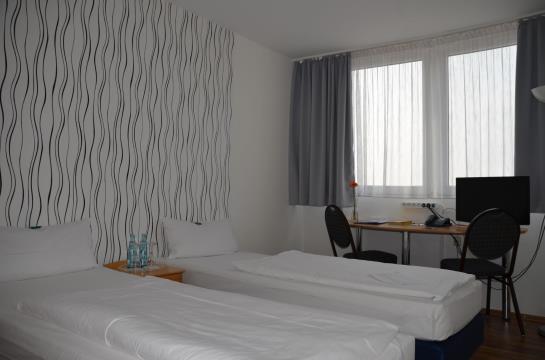 Prohotel Laatzen-hannover 18