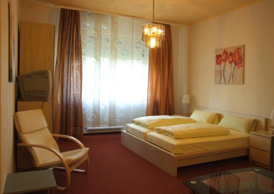 Hotel Cafe Fischer 9