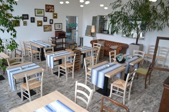 Aqua Hotel & Hostel 3