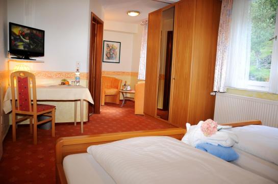 Hotel Weingärtner 11