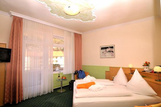 Hotel Weingärtner 14