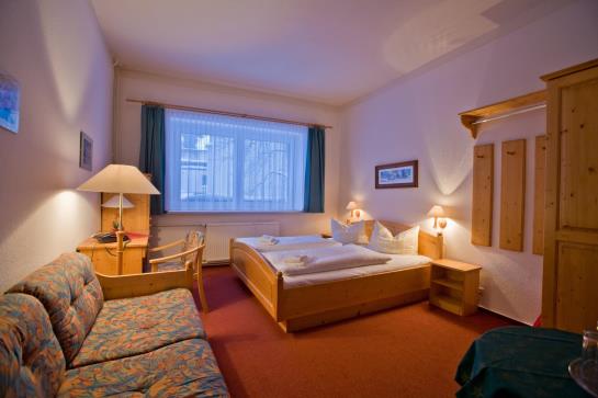 Rathaushotels Oberwiesentahl - Am Kirchberg 2