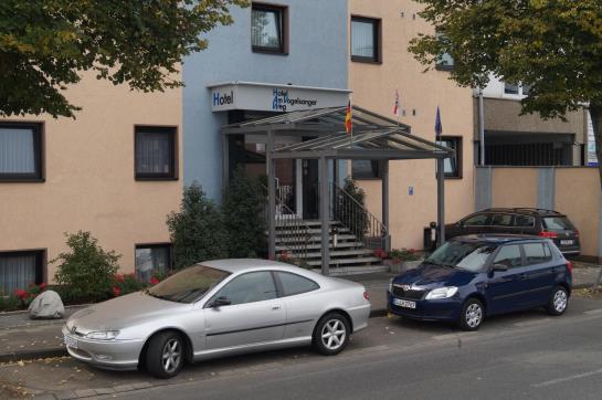 Hotel Am Vogelsanger Weg 6