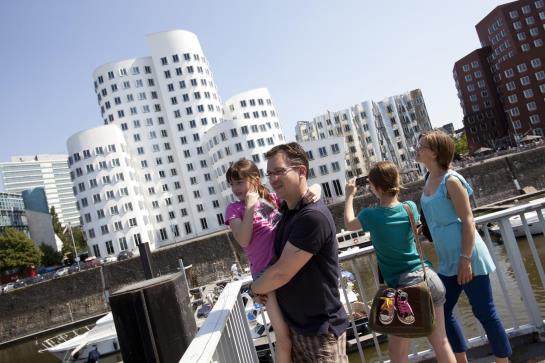 Hotel Jugendherberge Düsseldorf 10