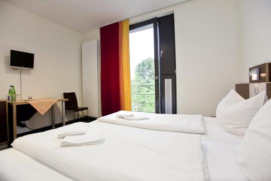 Hotel Jugendherberge Düsseldorf 6