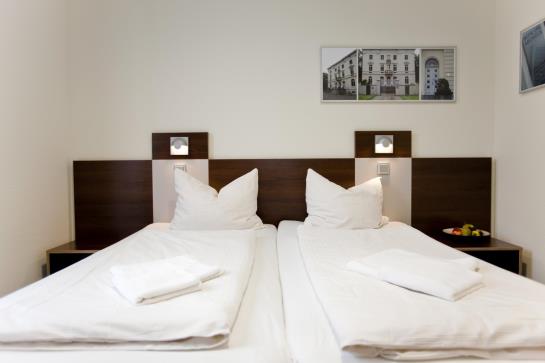 Hotel Jugendherberge Düsseldorf 9