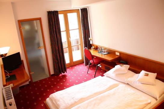 Hotel Erlenbacherhof 16