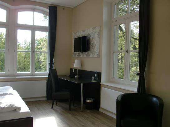 Waldhotel Sophienhof 7