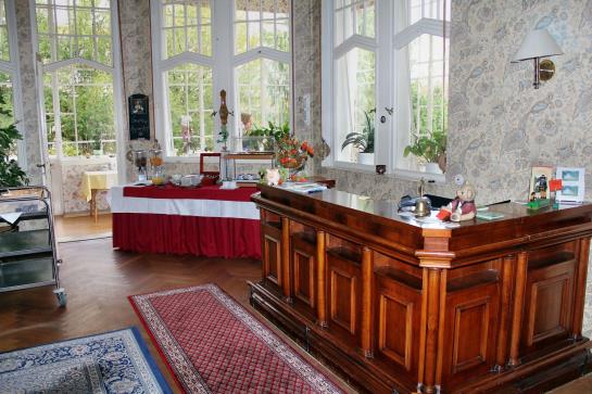 Hotel Kurvilla Am Park 11