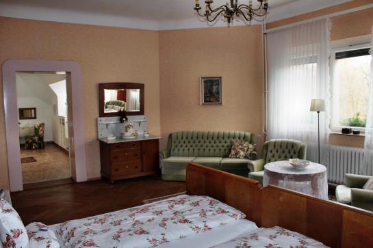 Hotel Kurvilla Am Park 7