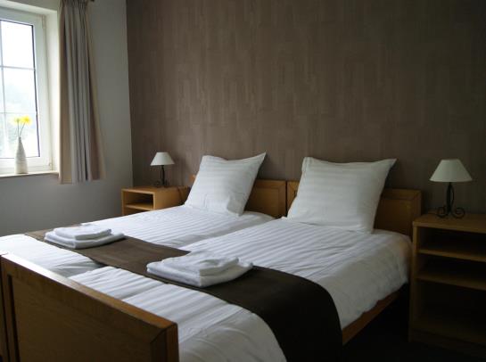 Hotel Am Knittenberg 12