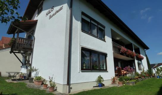 Hotel Haus Brandmeier 6