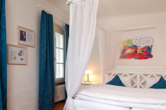 Pension Zum Blauen Krebs Gasthof-restaurant Dicker Mann 6