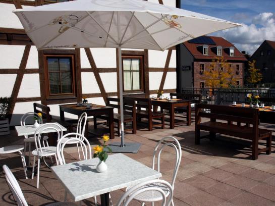 Hotel Deutsches Haus 8