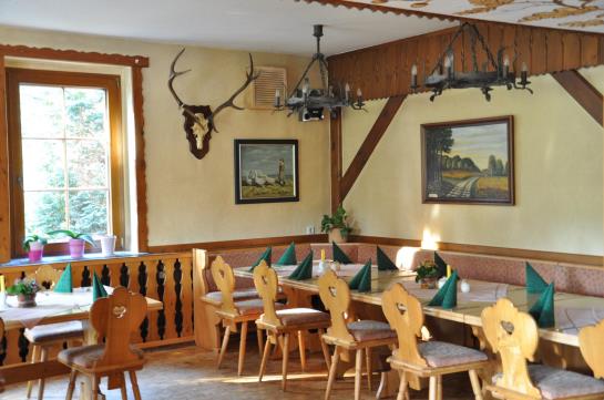 Greenline Waldhotel Forsthaus Dröschkau 10