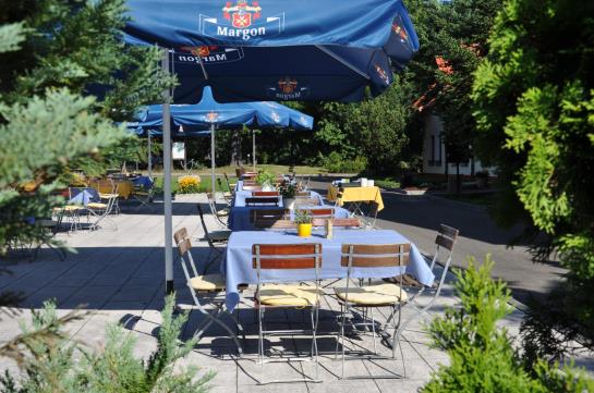 Greenline Waldhotel Forsthaus Dröschkau 18