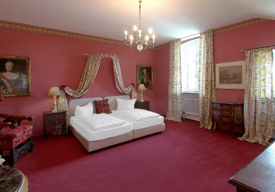 Hotel Endorfer Hof 12