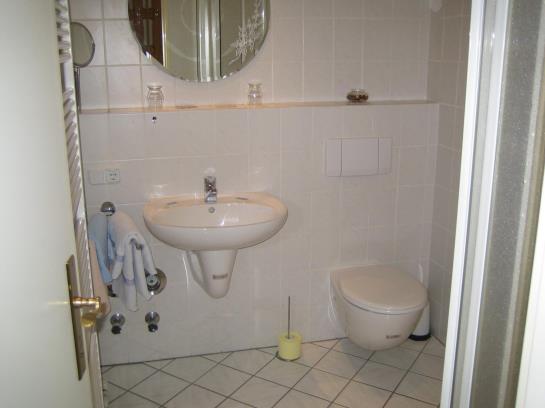 Hotel Zum Knurrhahn 10