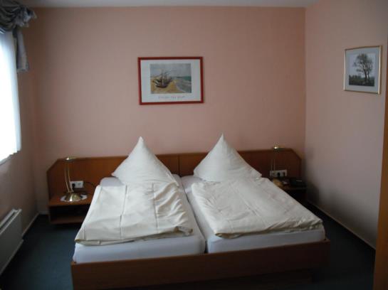 Hotel Zum Knurrhahn 5