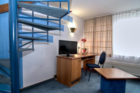 Motel City Arcaden Hotel 6