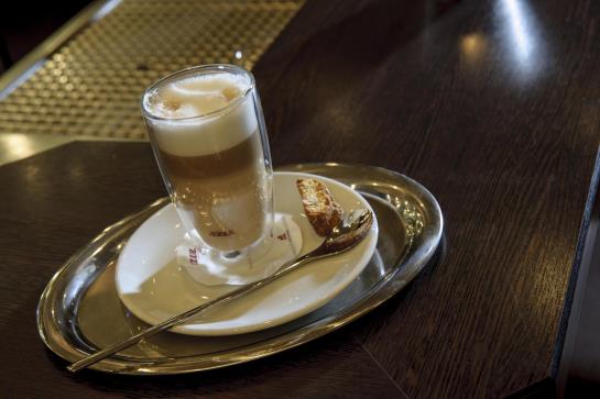 Hotel Zur Prinzenbrücke 12