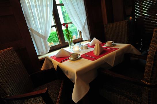 Hotel Am Ruhrufer 18