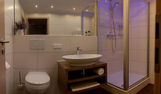 Hotel Haus Reuschenberg 4