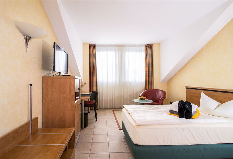 Hotel Vierjahreszeiten 3