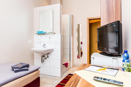 Hotel Haus Schütze 4