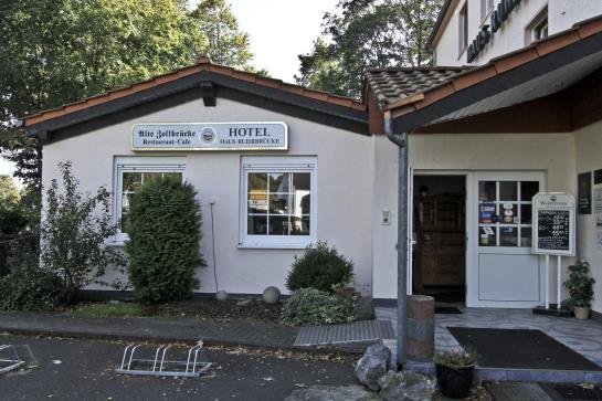 Hotel Haus Ruhrbrücke 7