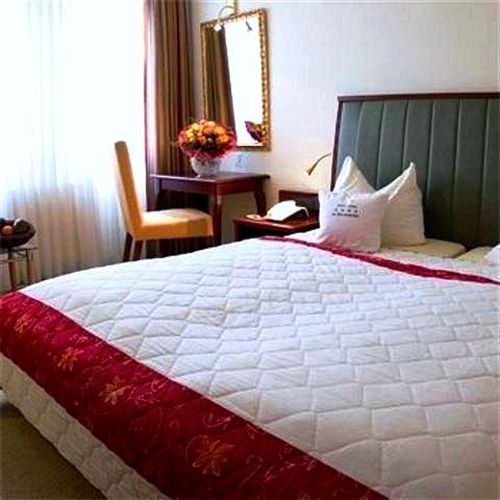 Novum Hotel Arosa Essen 18