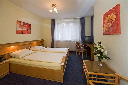 Astoria City Resort 13