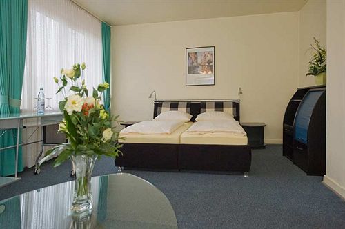 Astoria City Resort 5