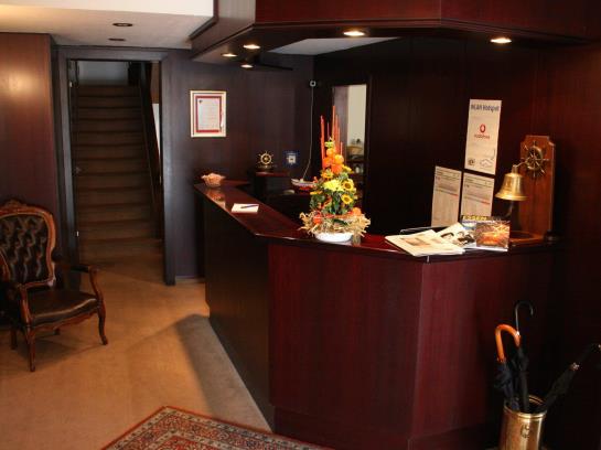 Hotel Diening Garni 4